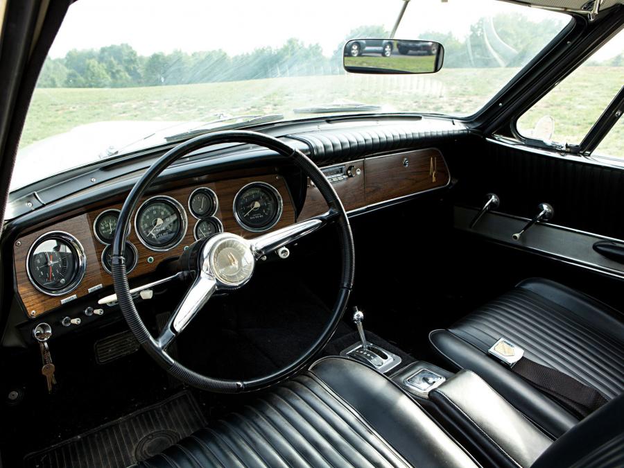  Studebaker Gran Turismo Hawk 1964 года  (фото 5 из 8)